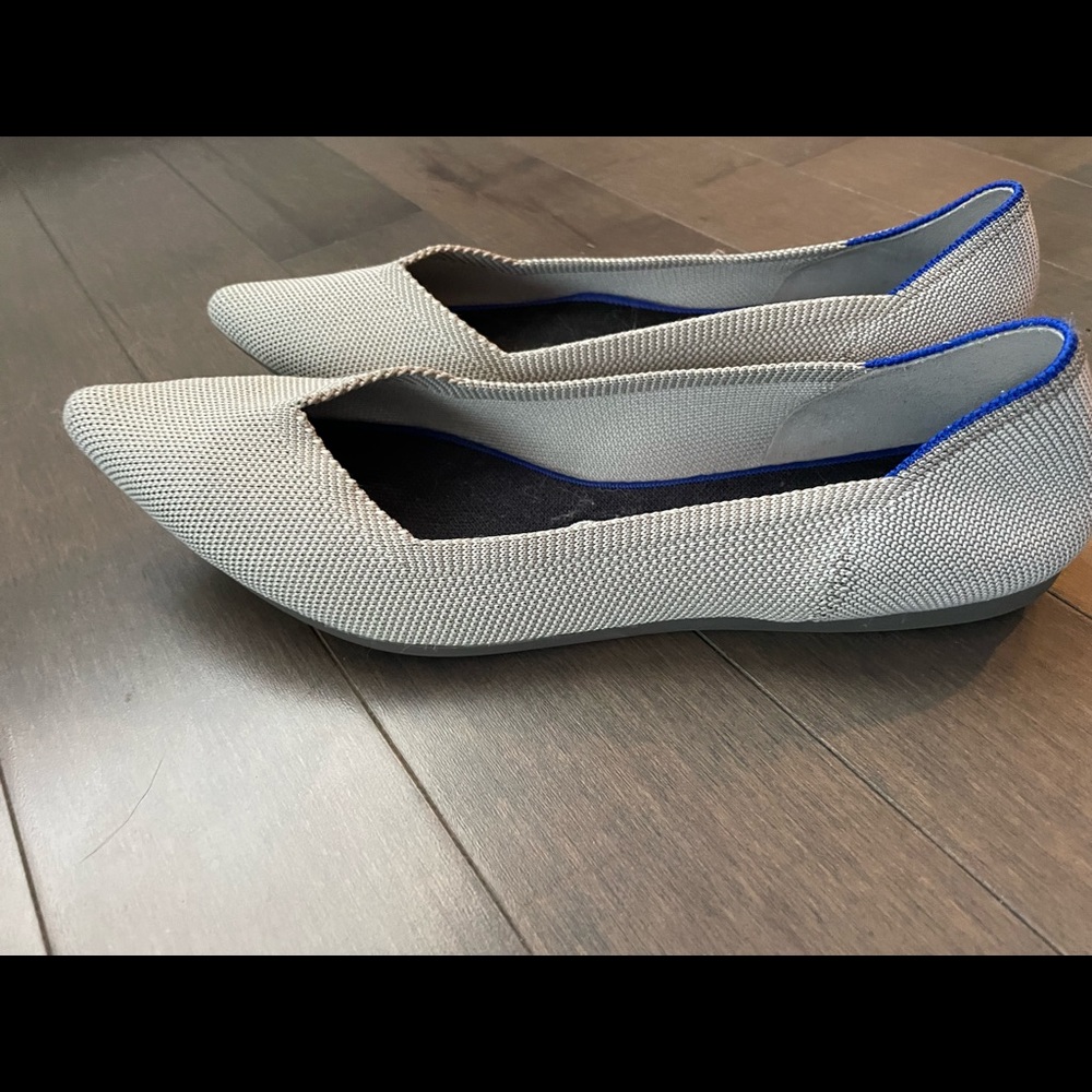 Size 10 Rothy’s: color: light gray